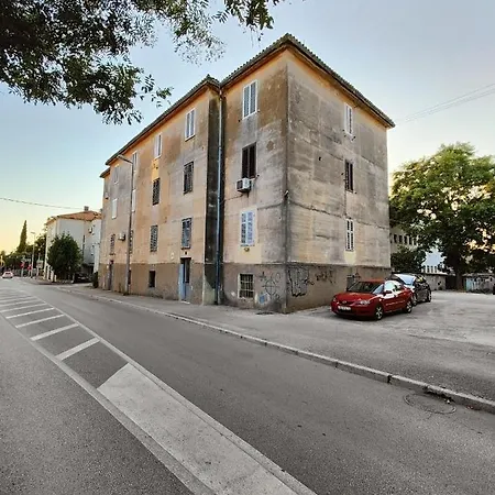 Appartement Bobo 2 One Bedroom