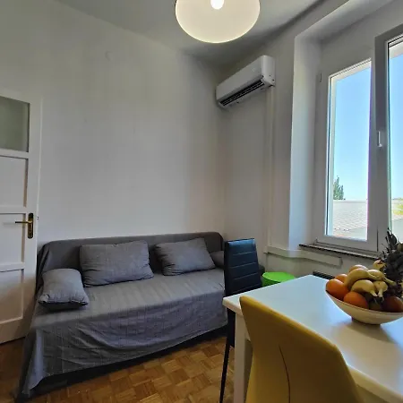 Bobo 2 One Bedroom Zara