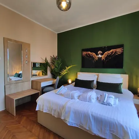 Apartment Bobo 2 One Bedroom *